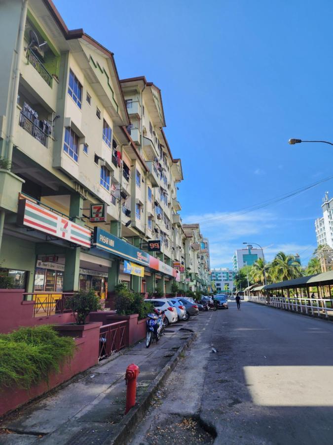 Y Homes Kota Kinabalu Exterior photo